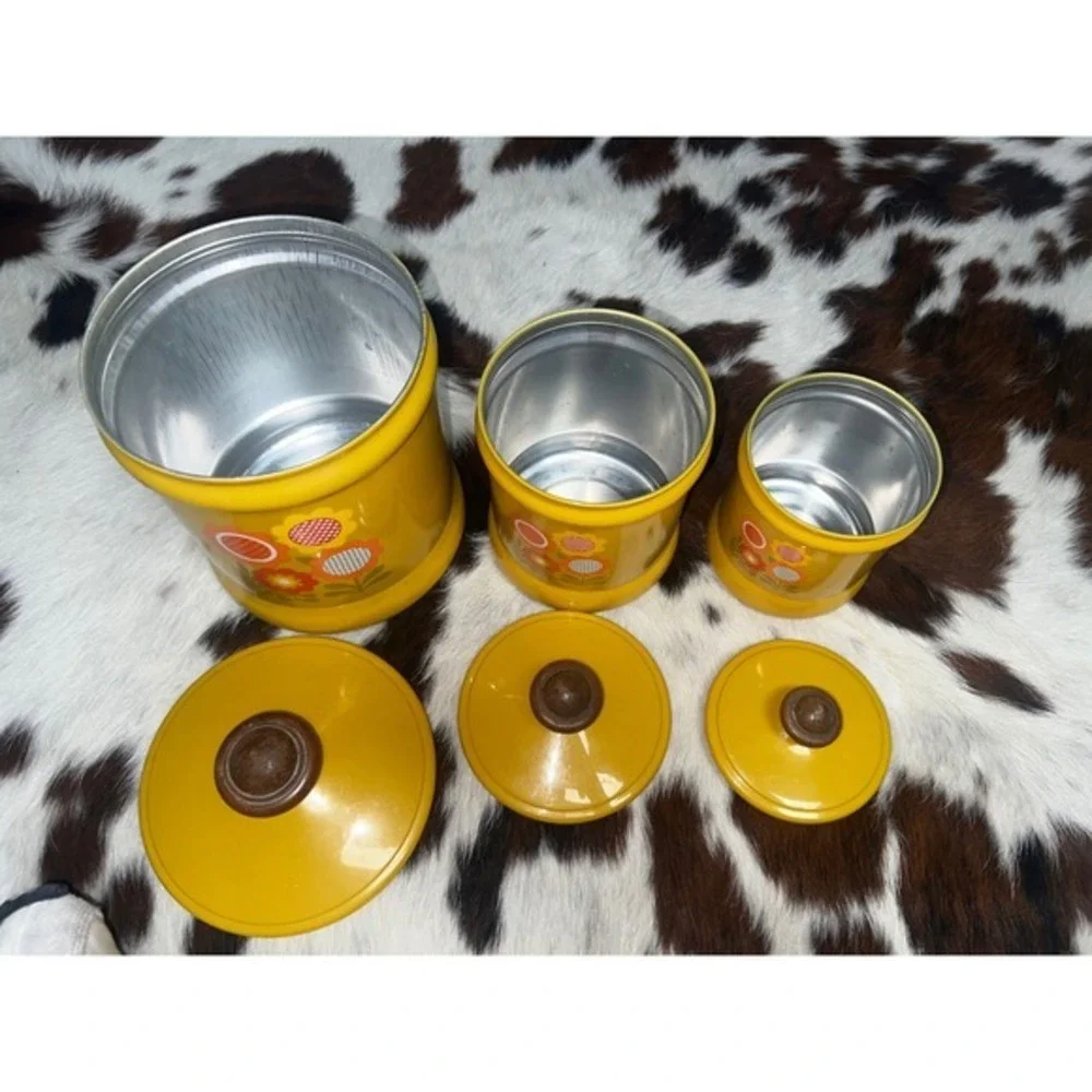 West Bend Vintage 70s Harvest Yellow Floral Aluminum Canister Set 3pc Wood Knobs